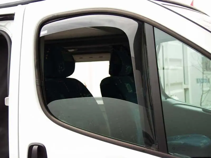 Windabweiser Renault Traffic / Opel Vivaro ab 2001 Sale
